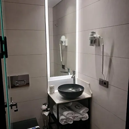 Hotel Theodosius 2*