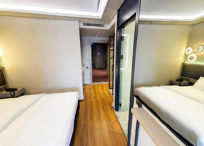 Theodosius 2* Стамбул